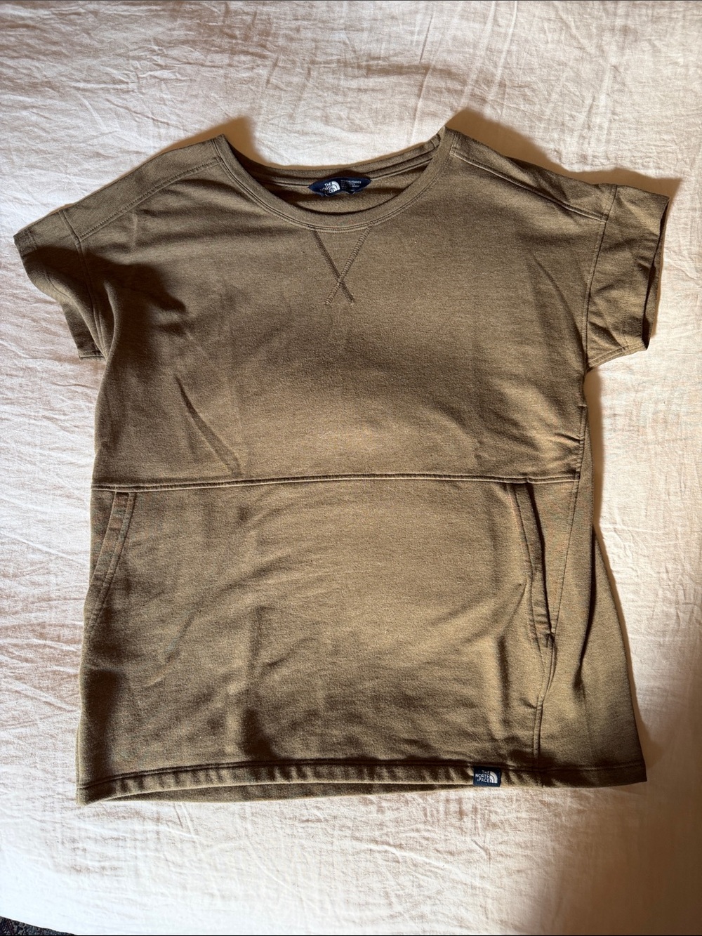 The North Face Short-Sleeve Pullover Shirt in Olive